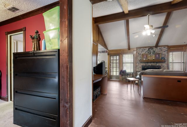 2542 Old Trail, San Antonio, TX 78247