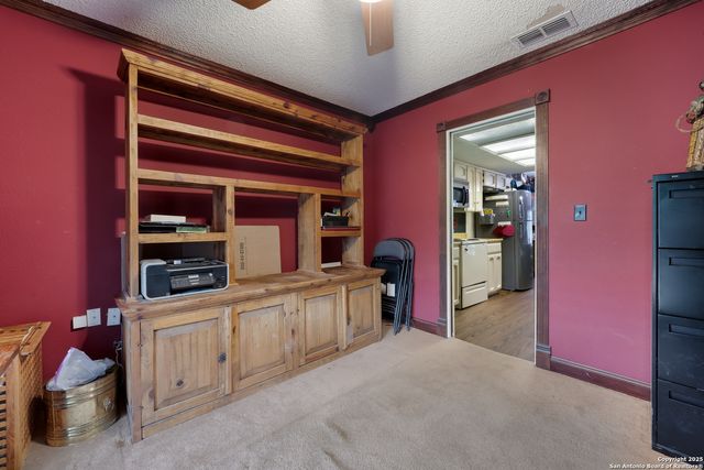 2542 Old Trail, San Antonio, TX 78247