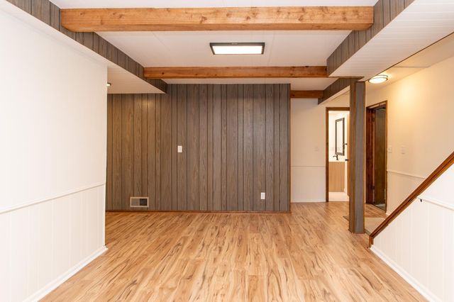 2821 Edgewood Avenue S, Saint Louis Park, MN 55426