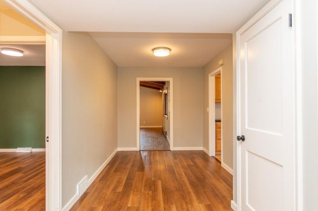 2821 Edgewood Avenue S, Saint Louis Park, MN 55426