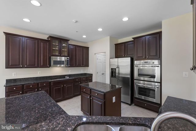 23037 SPICEBUSH DR, Clarksburg, MD 20871