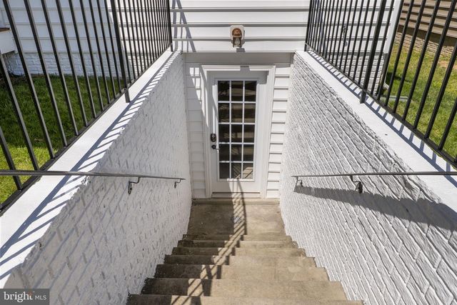 23037 SPICEBUSH DR, Clarksburg, MD 20871