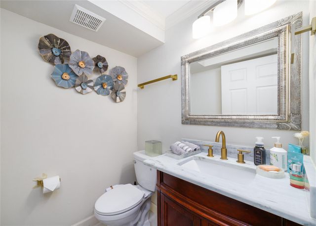 7711 Miller Glen Lane, Houston, TX 77072