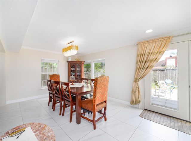 7711 Miller Glen Lane, Houston, TX 77072