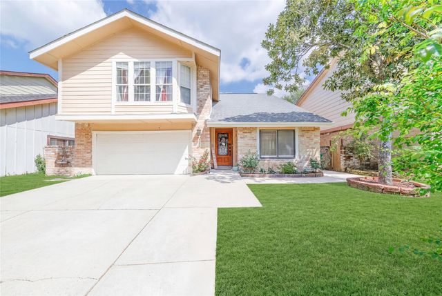 7711 Miller Glen Lane, Houston, TX 77072