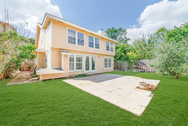 7711 Miller Glen Lane, Houston, TX 77072