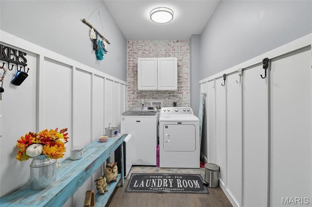 12073 Washington Court, Maryland Heights, MO 63043
