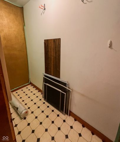 1172 N 200 E, Anderson, IN 46012