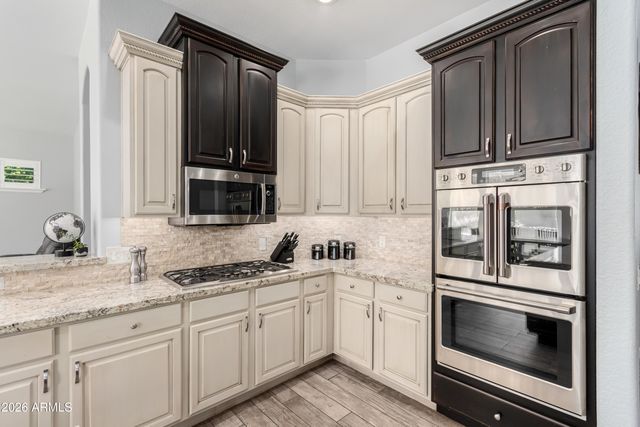 3931 E FOX Circle, Mesa, AZ 85205