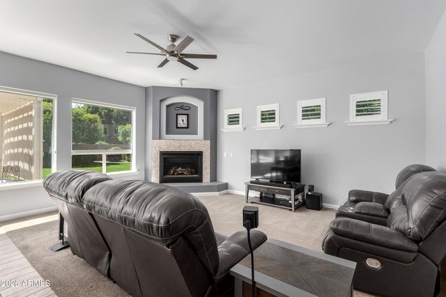 3931 E FOX Circle, Mesa, AZ 85205