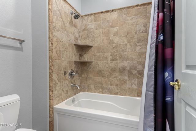 3931 E FOX Circle, Mesa, AZ 85205