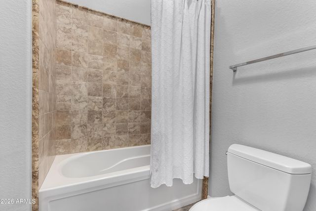 3931 E FOX Circle, Mesa, AZ 85205