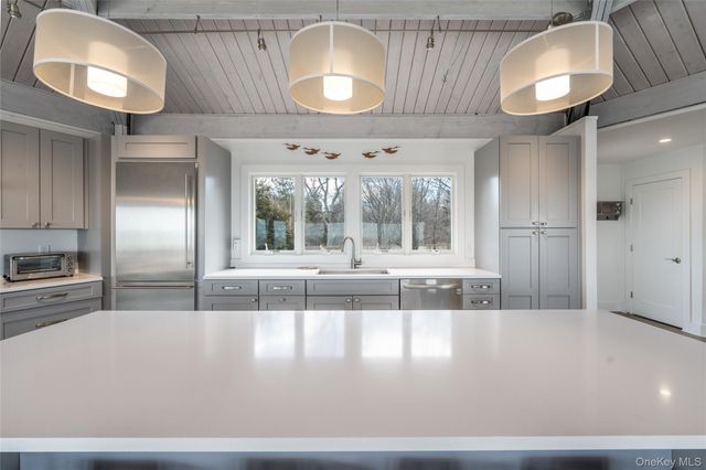 56765 Route 48, Greenport, NY 11944