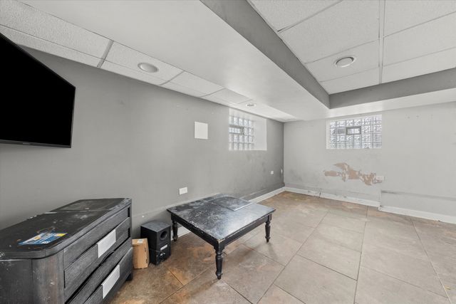 8158 S Honore Street, Chicago, IL 60620