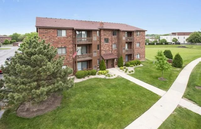 15801 Peggy Lane 1, Oak Forest, IL 60452