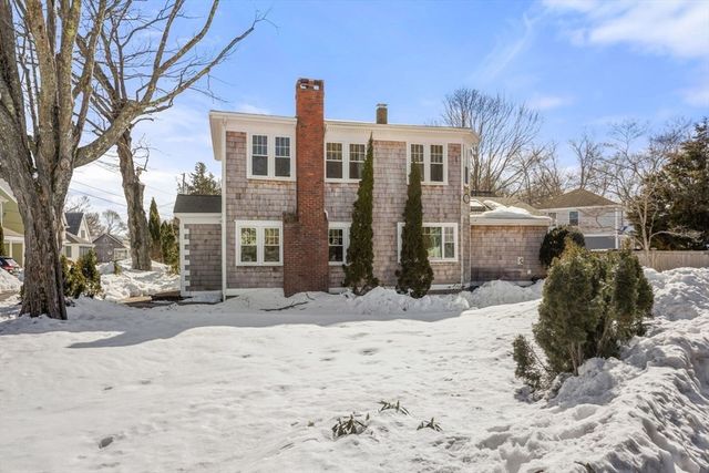 24 Chilton Ave, Kingston, MA 02364
