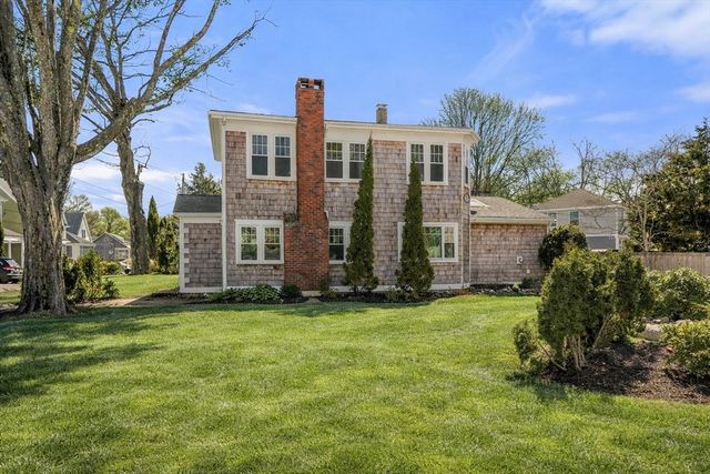 24 Chilton Ave, Kingston, MA 02364