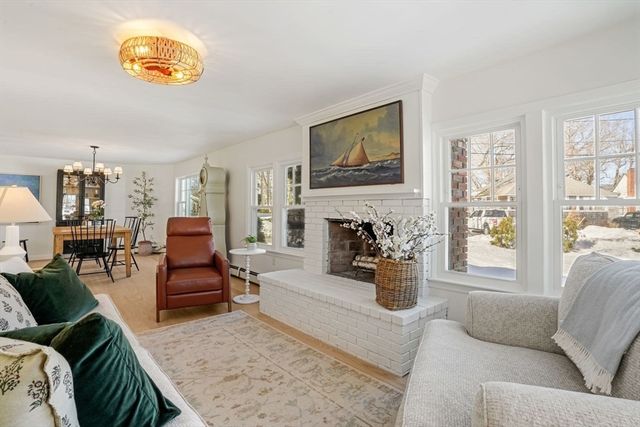 24 Chilton Ave, Kingston, MA 02364