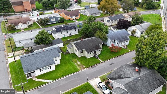 330 JACKSON AVE, Carneys Point, NJ 08069