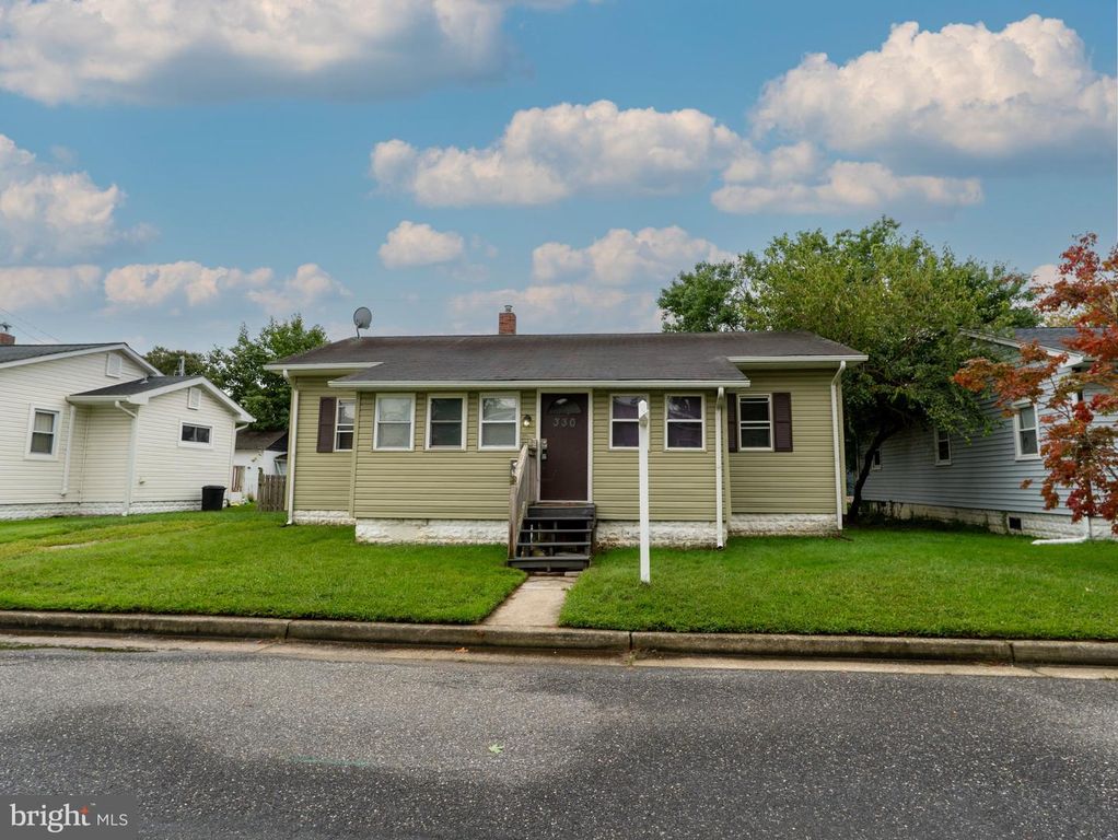 330 JACKSON AVE, Carneys Point, NJ 08069 — photo 3