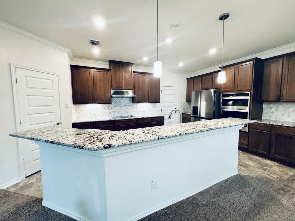 709 Jud Allen WAY, Leander, TX 78641