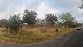1917 E 11th ST, Austin, TX 78702
