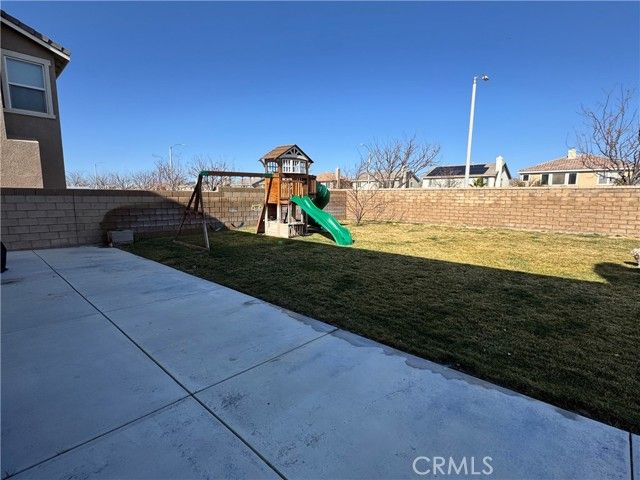 4225 Vahan Court, Lancaster, CA 93536