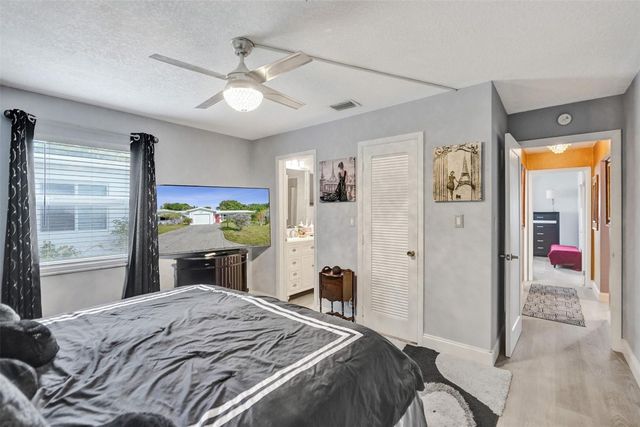 411 NW 26th Court, Pompano Beach, FL 33064