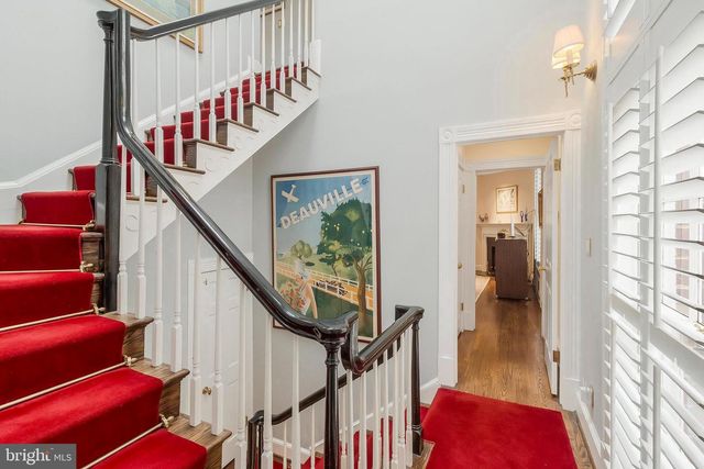3230 VOLTA PL NW, Washington, DC 20007