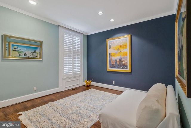 3230 VOLTA PL NW, Washington, DC 20007