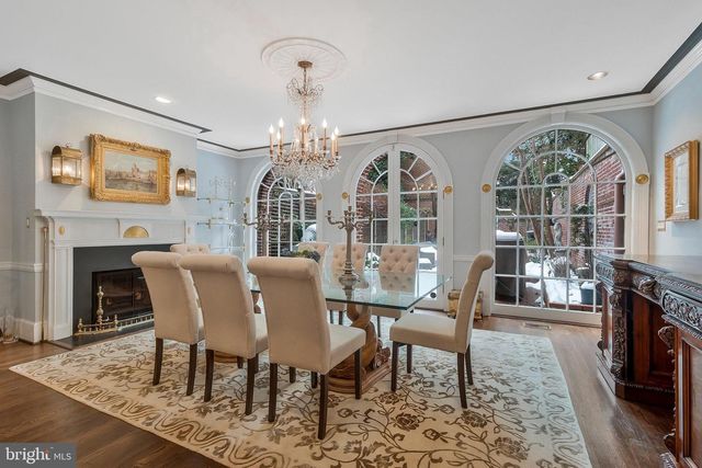 3230 VOLTA PL NW, Washington, DC 20007