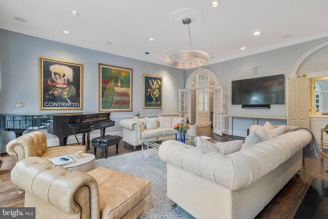 3230 VOLTA PL NW, Washington, DC 20007