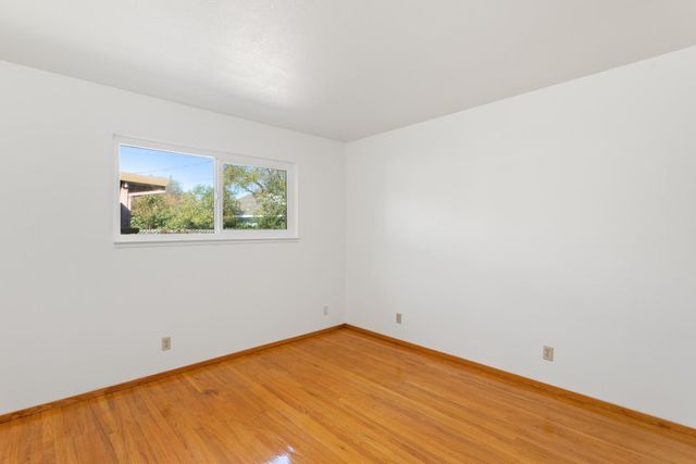 10155 La Gloria Way, Rancho Cordova, CA 95670