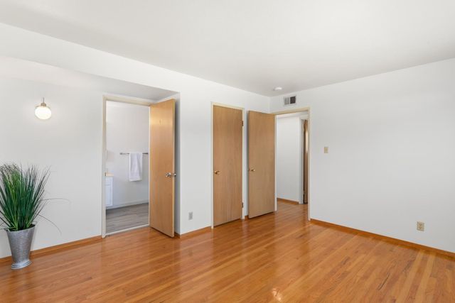 10155 La Gloria Way, Rancho Cordova, CA 95670