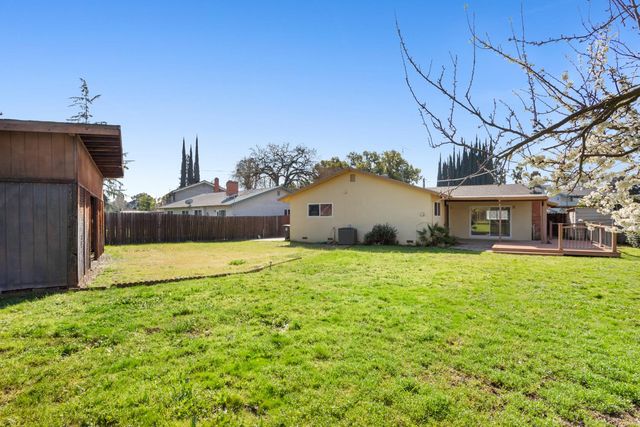 10155 La Gloria Way, Rancho Cordova, CA 95670