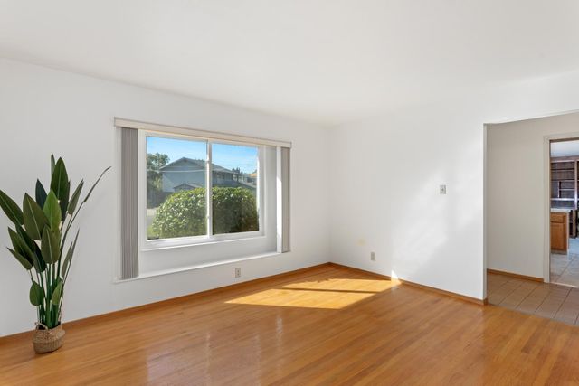 10155 La Gloria Way, Rancho Cordova, CA 95670