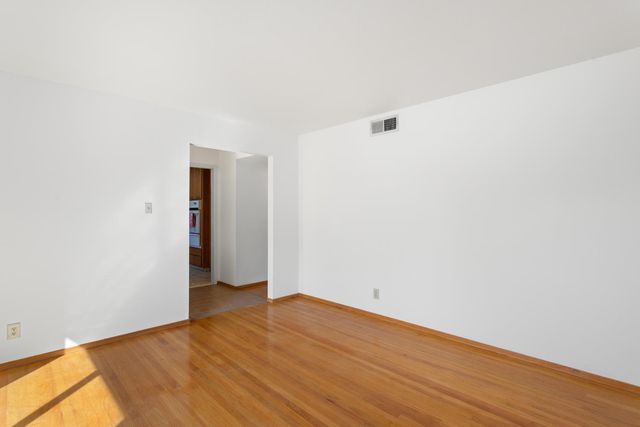 10155 La Gloria Way, Rancho Cordova, CA 95670