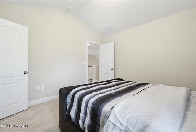 598 E L Ives Drive, Aberdeen, NC 28315