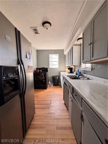 204 Choctaw Street, Hackett, AR 72937