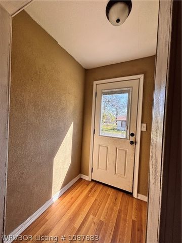 204 Choctaw Street, Hackett, AR 72937