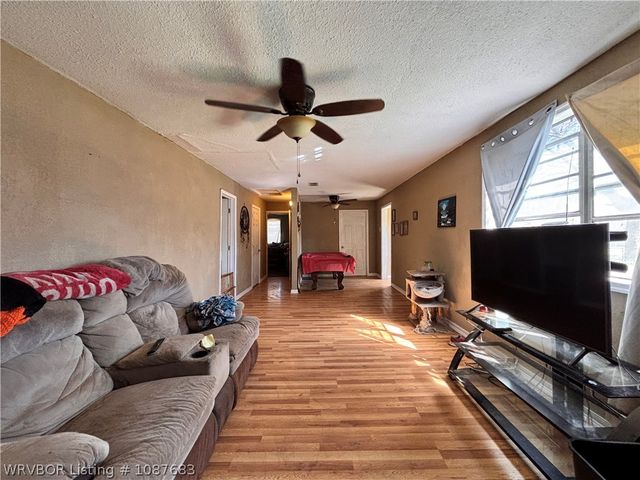 204 Choctaw Street, Hackett, AR 72937