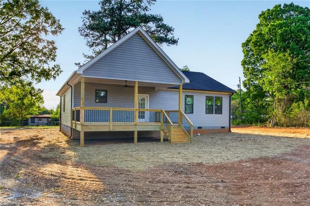 6141 Pepperidge Way, Climax, NC 27233
