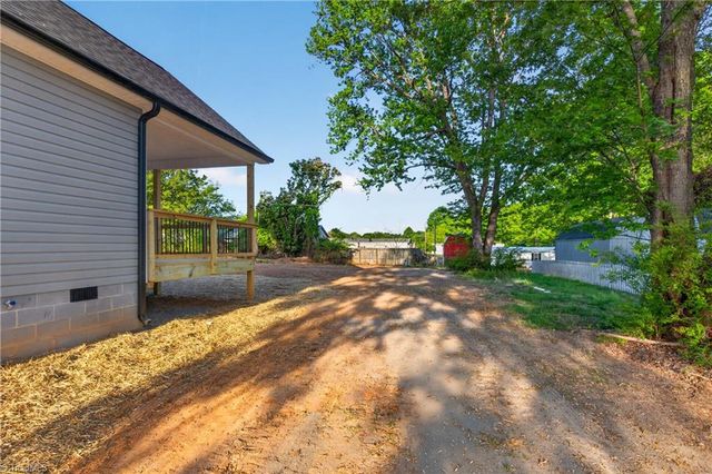 6141 Pepperidge Way, Climax, NC 27233
