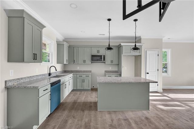 6141 Pepperidge Way, Climax, NC 27233