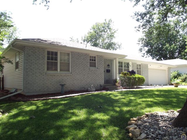 5509 SW 25th ST, Topeka, KS 66614
