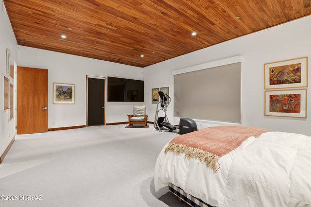 2965 N Calle Ladera, Tucson, AZ 85715