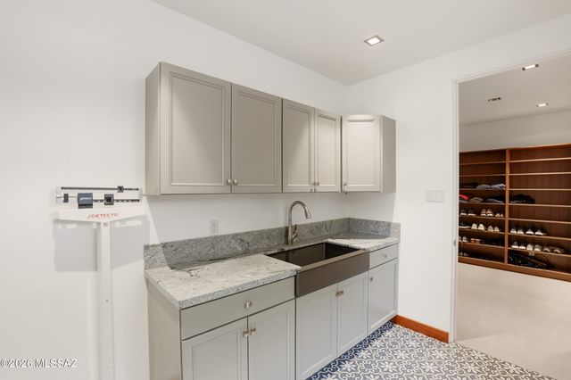 2965 N Calle Ladera, Tucson, AZ 85715