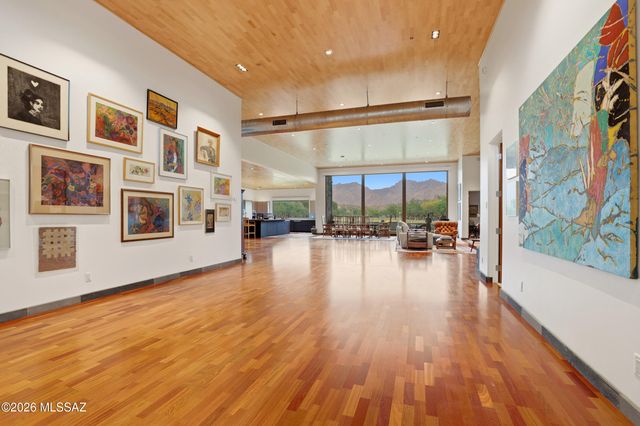 2965 N Calle Ladera, Tucson, AZ 85715