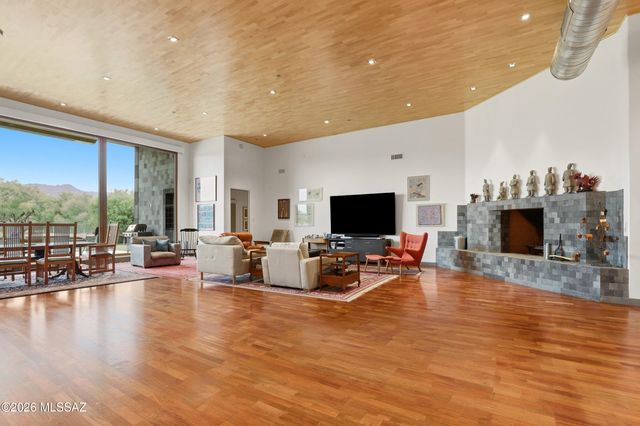 2965 N Calle Ladera, Tucson, AZ 85715