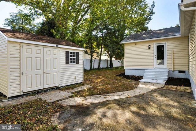 24 N 12TH ST, Villas, NJ 08251